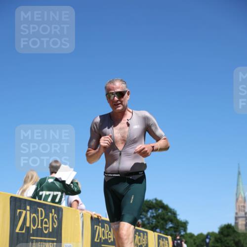 21.06.2026 - Viking Triathlon Michael Strokosch http://msf.ph/oto/9837480 21.06.2026 14:30:37 Laufen 60 meine-sportfotos.de