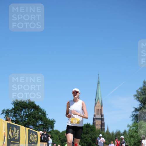 21.06.2026 - Viking Triathlon Michael Strokosch http://msf.ph/oto/9837490 21.06.2026 14:30:49 Laufen 28, 114, 618 meine-sportfotos.de