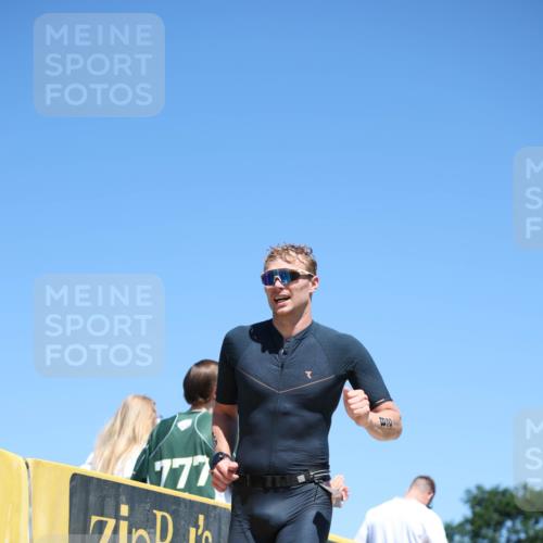 21.06.2026 - Viking Triathlon Michael Strokosch http://msf.ph/oto/9837501 21.06.2026 14:30:52 Laufen 28, 114, 618 meine-sportfotos.de