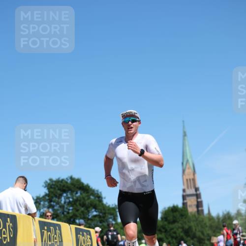 21.06.2026 - Viking Triathlon Michael Strokosch http://msf.ph/oto/9837505 21.06.2026 14:30:54 Laufen 28, 114 meine-sportfotos.de