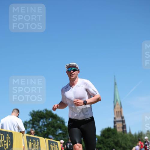 21.06.2026 - Viking Triathlon Michael Strokosch http://msf.ph/oto/9837507 21.06.2026 14:30:55 Laufen 114 meine-sportfotos.de