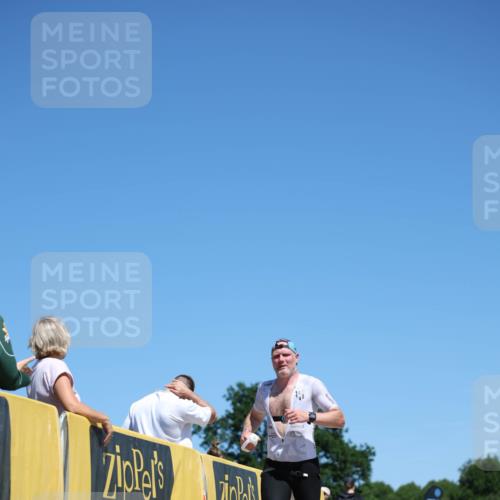 21.06.2026 - Viking Triathlon Michael Strokosch http://msf.ph/oto/9837512 21.06.2026 14:31:07 Laufen 590 meine-sportfotos.de
