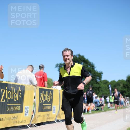 21.06.2026 - Viking Triathlon Michael Strokosch http://msf.ph/oto/9837725 21.06.2026 14:32:33 Laufen 392, 502 meine-sportfotos.de