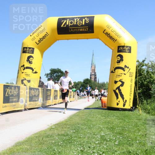 21.06.2026 - Viking Triathlon Michael Strokosch http://msf.ph/oto/9837779 21.06.2026 14:09:30 Laufen 38 meine-sportfotos.de