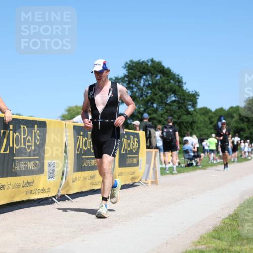 21.06.2026 - Viking Triathlon Michael Strokosch http://msf.ph/oto/9837898 21.06.2026 14:33:42 Laufen 37, 77 meine-sportfotos.de