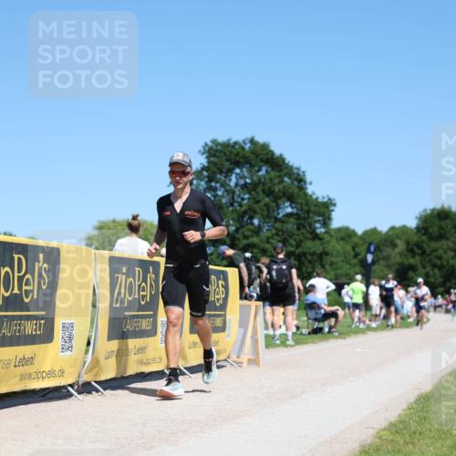 21.06.2026 - Viking Triathlon Michael Strokosch http://msf.ph/oto/9837910 21.06.2026 14:33:48 Laufen 37 meine-sportfotos.de