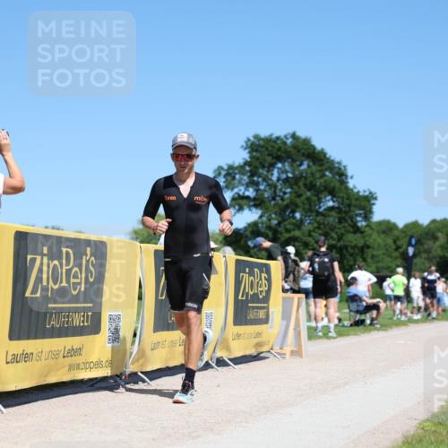 21.06.2026 - Viking Triathlon Michael Strokosch http://msf.ph/oto/9837913 21.06.2026 14:33:49 Laufen 37 meine-sportfotos.de