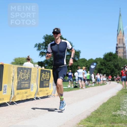 21.06.2026 - Viking Triathlon Michael Strokosch http://msf.ph/oto/9838064 21.06.2026 14:34:47 Laufen 355, 493 meine-sportfotos.de