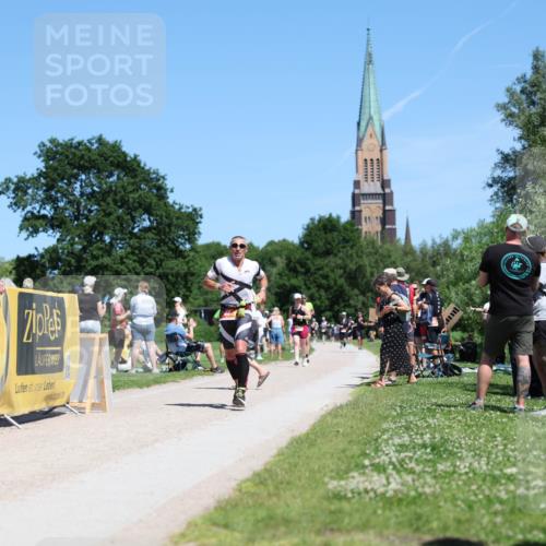 21.06.2026 - Viking Triathlon Michael Strokosch http://msf.ph/oto/9838324 21.06.2026 14:36:41 Laufen 88 meine-sportfotos.de