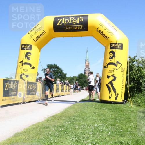 21.06.2026 - Viking Triathlon Michael Strokosch http://msf.ph/oto/9838733 21.06.2026 14:50:57 Laufen 24, 122 meine-sportfotos.de