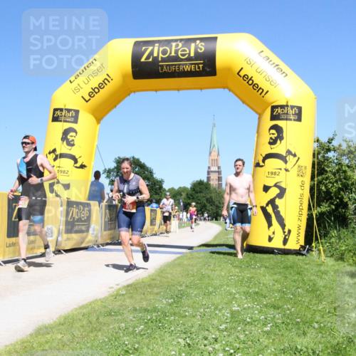21.06.2026 - Viking Triathlon Michael Strokosch http://msf.ph/oto/9839149 21.06.2026 15:33:53 Laufen 349, 378 meine-sportfotos.de