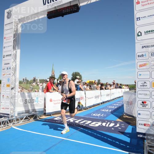 21.06.2026 - Viking Triathlon Michael Strokosch http://msf.ph/oto/9839343 21.06.2026 15:08:03 Ziel 151 meine-sportfotos.de