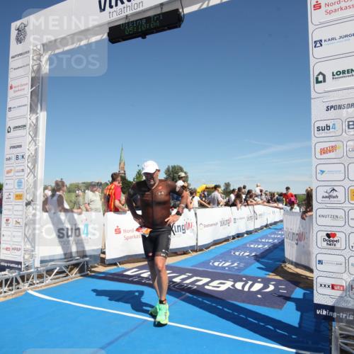 21.06.2026 - Viking Triathlon Michael Strokosch http://msf.ph/oto/9839353 21.06.2026 15:10:19 Ziel 238 meine-sportfotos.de