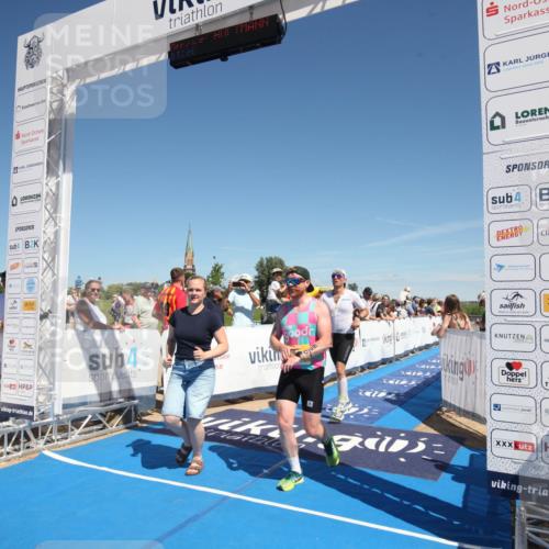 21.06.2026 - Viking Triathlon Michael Strokosch http://msf.ph/oto/9839370 21.06.2026 15:10:39 Ziel 620 meine-sportfotos.de