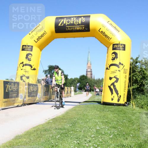 21.06.2026 - Viking Triathlon Michael Strokosch http://msf.ph/oto/9839377 21.06.2026 15:54:16 Laufen 375, 431 meine-sportfotos.de