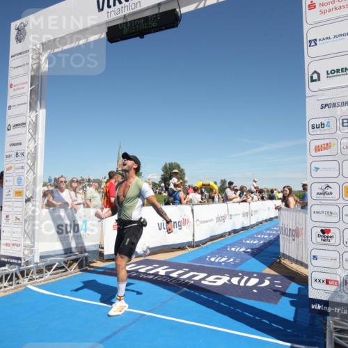 21.06.2026 - Viking Triathlon Michael Strokosch http://msf.ph/oto/9839379 21.06.2026 15:11:11 Ziel 369 meine-sportfotos.de