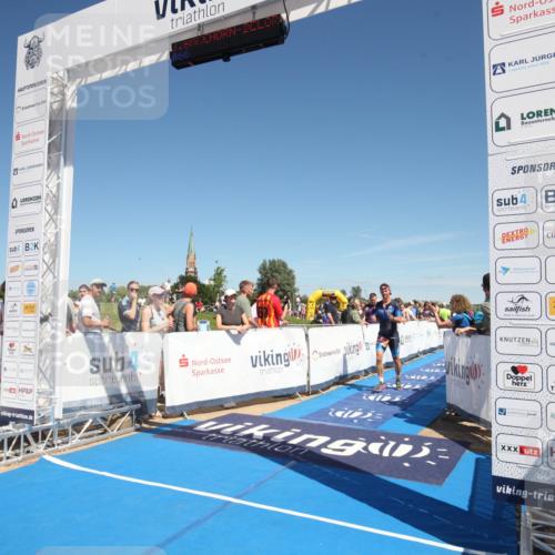 21.06.2026 - Viking Triathlon Michael Strokosch http://msf.ph/oto/9839470 21.06.2026 15:17:18 Ziel  meine-sportfotos.de
