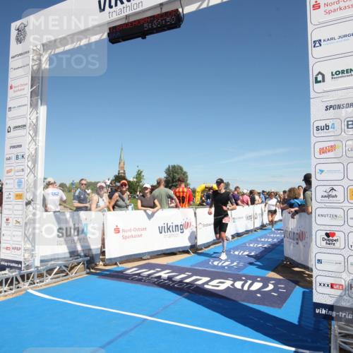 21.06.2026 - Viking Triathlon Michael Strokosch http://msf.ph/oto/9839477 21.06.2026 15:17:34 Ziel 66 meine-sportfotos.de