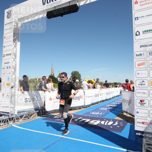 21.06.2026 - Viking Triathlon Michael Strokosch http://msf.ph/oto/9839571 21.06.2026 15:30:15 Ziel 241 meine-sportfotos.de