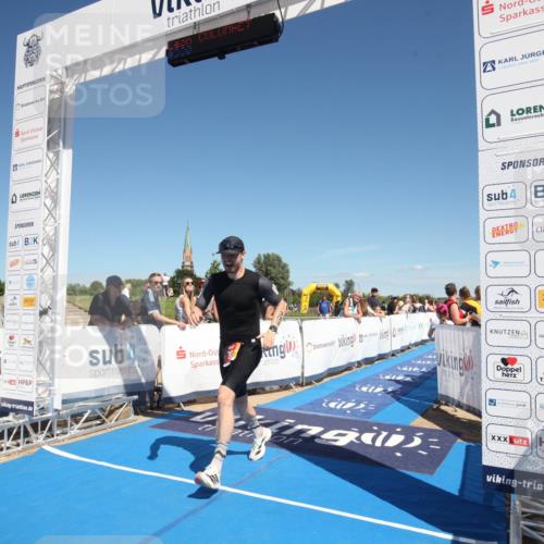 21.06.2026 - Viking Triathlon Michael Strokosch http://msf.ph/oto/9839578 21.06.2026 15:31:22 Ziel 305 meine-sportfotos.de