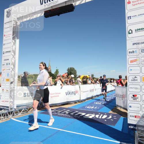 21.06.2026 - Viking Triathlon Michael Strokosch http://msf.ph/oto/9839583 21.06.2026 15:33:31 Ziel 48 meine-sportfotos.de