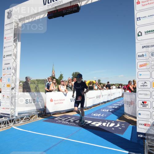 21.06.2026 - Viking Triathlon Michael Strokosch http://msf.ph/oto/9839585 21.06.2026 15:33:32 Ziel 48 meine-sportfotos.de