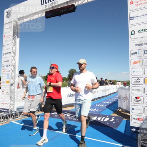 21.06.2026 - Viking Triathlon Michael Strokosch http://msf.ph/oto/9839654 21.06.2026 15:45:23 Ziel 295, 445 meine-sportfotos.de