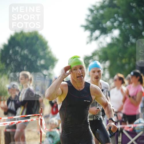 21.06.2026 - 29. Vierlanden-Triathlon LAZAROV Photography http://msf.ph/oto/9839800 21.06.2026 08:37:33 Schwimmen 31, 46, 107, 127 meine-sportfotos.de
