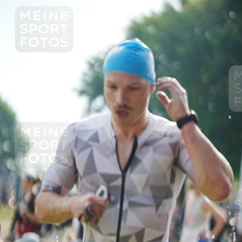 21.06.2026 - 29. Vierlanden-Triathlon LAZAROV Photography http://msf.ph/oto/9839806 21.06.2026 08:37:35 Schwimmen 31, 46, 107, 127 meine-sportfotos.de