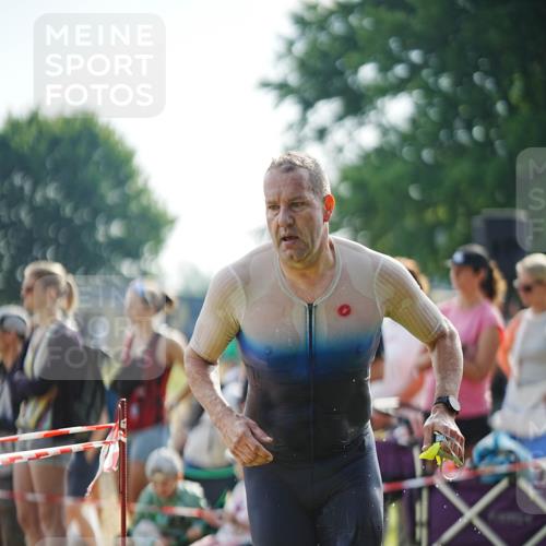 21.06.2026 - 29. Vierlanden-Triathlon LAZAROV Photography http://msf.ph/oto/9839827 21.06.2026 08:39:36 Schwimmen 3, 32, 155 meine-sportfotos.de