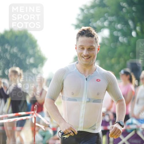 21.06.2026 - 29. Vierlanden-Triathlon LAZAROV Photography http://msf.ph/oto/9839840 21.06.2026 08:39:52 Schwimmen 72 meine-sportfotos.de