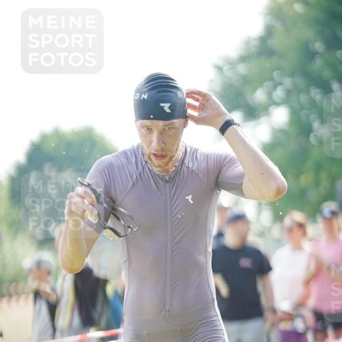 21.06.2026 - 29. Vierlanden-Triathlon LAZAROV Photography http://msf.ph/oto/9839865 21.06.2026 08:40:15 Schwimmen 21, 55, 78, 109 meine-sportfotos.de