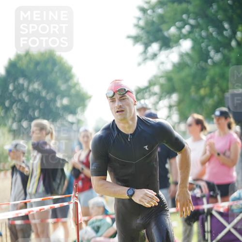 21.06.2026 - 29. Vierlanden-Triathlon LAZAROV Photography http://msf.ph/oto/9839868 21.06.2026 08:40:17 Schwimmen 21, 55, 78, 109 meine-sportfotos.de