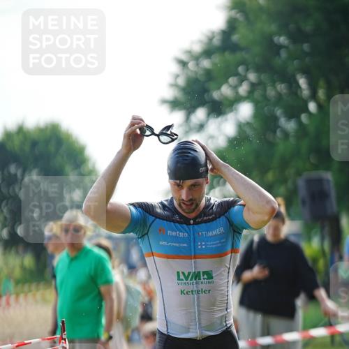 21.06.2026 - 29. Vierlanden-Triathlon LAZAROV Photography http://msf.ph/oto/9839908 21.06.2026 08:50:12 Schwimmen 48, 52 meine-sportfotos.de