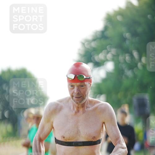 21.06.2026 - 29. Vierlanden-Triathlon LAZAROV Photography http://msf.ph/oto/9839928 21.06.2026 08:50:32 Schwimmen 25, 115, 156 meine-sportfotos.de