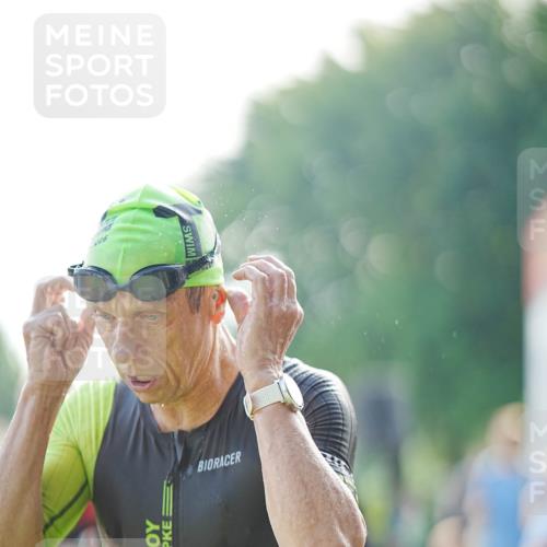 21.06.2026 - 29. Vierlanden-Triathlon LAZAROV Photography http://msf.ph/oto/9839944 21.06.2026 08:50:57 Schwimmen 100, 163, 179, 1353 meine-sportfotos.de