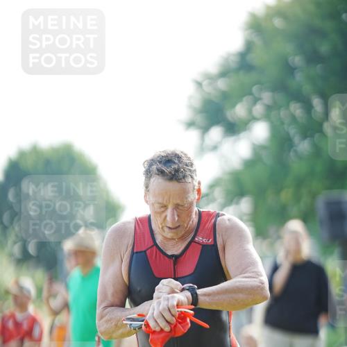 21.06.2026 - 29. Vierlanden-Triathlon LAZAROV Photography http://msf.ph/oto/9839945 21.06.2026 08:50:58 Schwimmen 100, 163, 179, 1353 meine-sportfotos.de