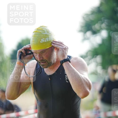 21.06.2026 - 29. Vierlanden-Triathlon LAZAROV Photography http://msf.ph/oto/9839974 21.06.2026 08:51:41 Schwimmen 81, 157, 161, 204 meine-sportfotos.de