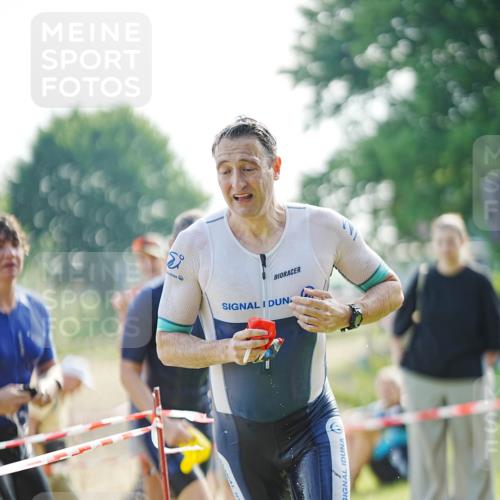21.06.2026 - 29. Vierlanden-Triathlon LAZAROV Photography http://msf.ph/oto/9840002 21.06.2026 08:52:50 Schwimmen 22, 98, 167, 195 meine-sportfotos.de