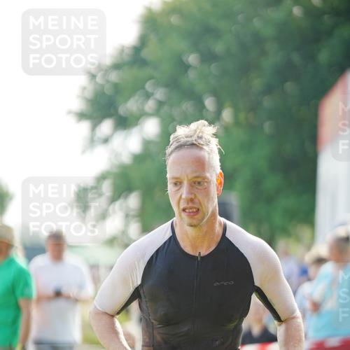 21.06.2026 - 29. Vierlanden-Triathlon LAZAROV Photography http://msf.ph/oto/9840050 21.06.2026 08:54:05 Schwimmen 122, 126, 146, 176 meine-sportfotos.de