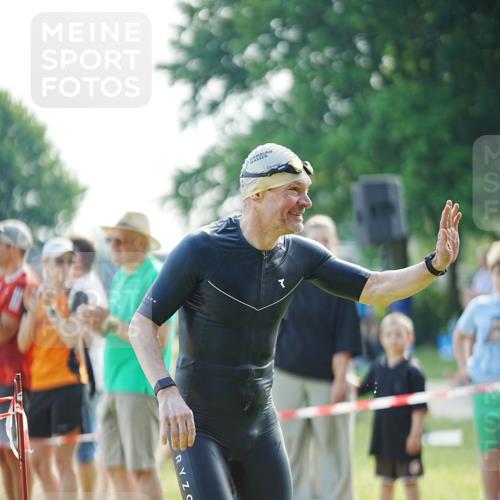 21.06.2026 - 29. Vierlanden-Triathlon LAZAROV Photography http://msf.ph/oto/9840079 21.06.2026 08:56:09 Schwimmen 87, 138 meine-sportfotos.de