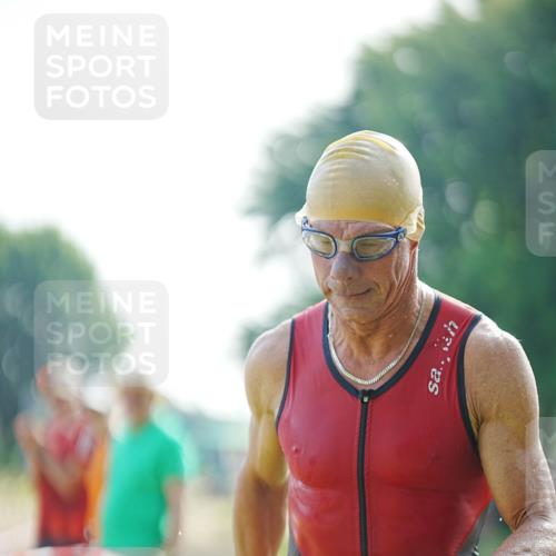 21.06.2026 - 29. Vierlanden-Triathlon LAZAROV Photography http://msf.ph/oto/9840111 21.06.2026 09:00:17 Schwimmen 178 meine-sportfotos.de