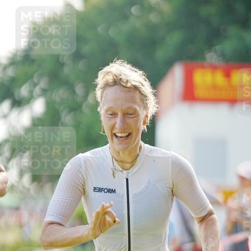 21.06.2026 - 29. Vierlanden-Triathlon LAZAROV Photography http://msf.ph/oto/9840124 21.06.2026 09:02:21 Schwimmen 217, 231, 283 meine-sportfotos.de
