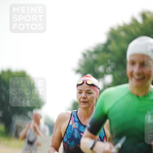 21.06.2026 - 29. Vierlanden-Triathlon LAZAROV Photography http://msf.ph/oto/9840158 21.06.2026 09:18:15 Schwimmen 232, 245, 259, 281 meine-sportfotos.de