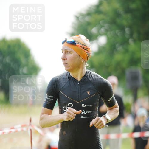 21.06.2026 - 29. Vierlanden-Triathlon LAZAROV Photography http://msf.ph/oto/9840176 21.06.2026 09:19:04 Schwimmen 225, 246 meine-sportfotos.de