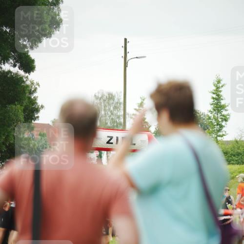 21.06.2026 - 29. Vierlanden-Triathlon LAZAROV Photography http://msf.ph/oto/9840198 21.06.2026 09:27:28 Schwimmen  meine-sportfotos.de