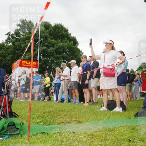 21.06.2026 - 29. Vierlanden-Triathlon LAZAROV Photography http://msf.ph/oto/9840219 21.06.2026 09:51:40 Schwimmen  meine-sportfotos.de