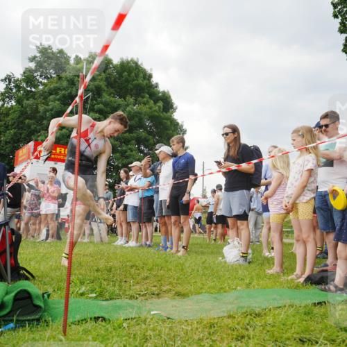 21.06.2026 - 29. Vierlanden-Triathlon LAZAROV Photography http://msf.ph/oto/9840222 21.06.2026 09:56:10 Schwimmen 381, 389 meine-sportfotos.de