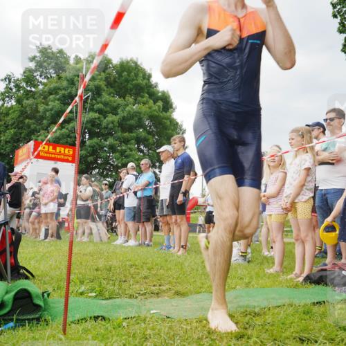 21.06.2026 - 29. Vierlanden-Triathlon LAZAROV Photography http://msf.ph/oto/9840224 21.06.2026 09:56:16 Schwimmen 329, 381, 389 meine-sportfotos.de