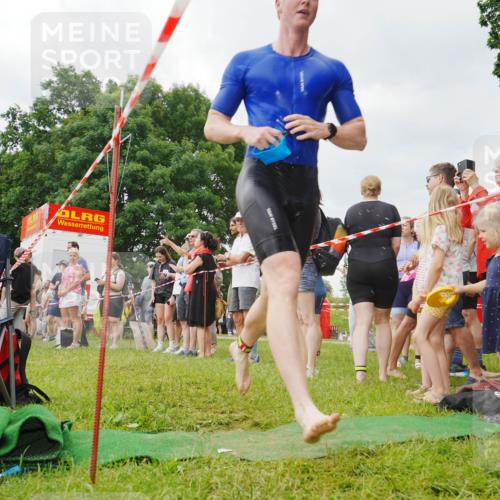 21.06.2026 - 29. Vierlanden-Triathlon LAZAROV Photography http://msf.ph/oto/9840233 21.06.2026 09:57:06 Schwimmen 307, 312, 352, 363 meine-sportfotos.de